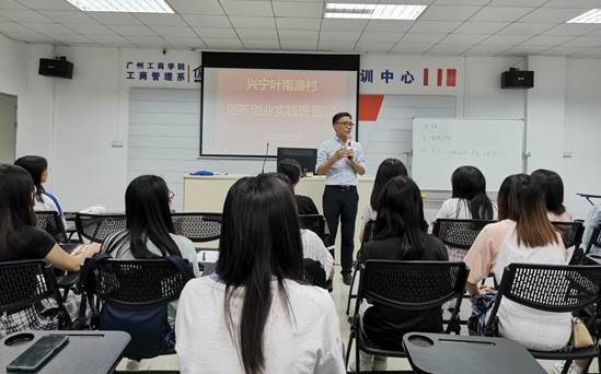 说明: d7cf4b32e9b7aa92410f4f5dbad41d5