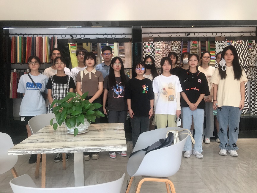 说明: C:\Users\ADMINI~1\AppData\Local\Temp\WeChat Files\7869db7f041b70942d1f00125188596.jpg