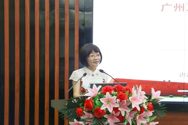 ky开元集团官网“德学&middot;五进”学风传承基地项目建设研讨会举行