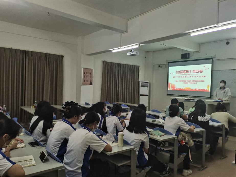 说明: 3ccf4f727c3286a4188e0eb1d40a6a9