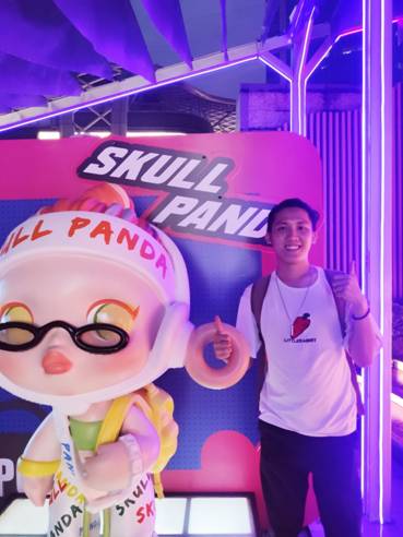 F:\2021-2022学年 大四上学期\国家奖学金申请\后期宣传工作\美术学院谢良森学生国奖采访稿\照片\个人生活照.jpg