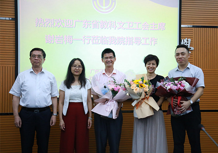 095451.jpg 095451.jpg