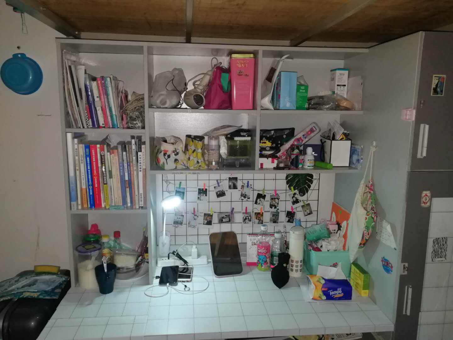 f98b90183043ff9f9b221bef6eac593