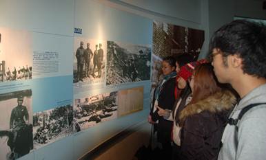 说明: E:\照片夹\参观照片\报道与资料用照片\报道与资料用照片\DSC_7984.JPG