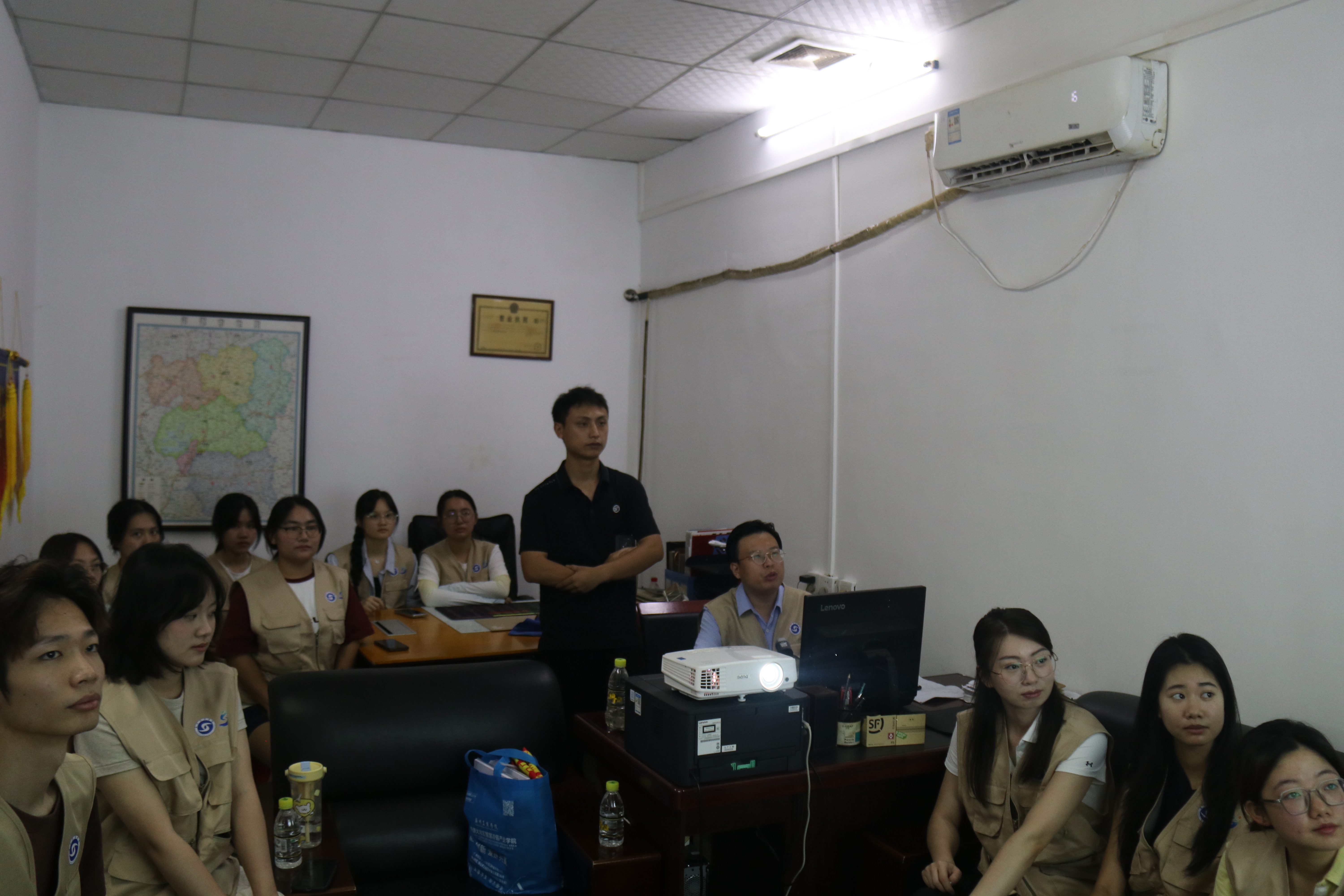 IMG_2209.JPG IMG_2209.JPG