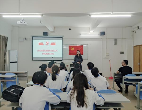 说明: a172082fb5650b76a8ceb35b75c656f